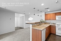 44742 Adam Ln in Temecula, CA - Foto de edificio - Building Photo