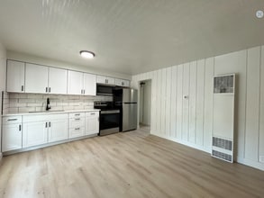 951 N Redwood Rd in Salt Lake City, UT - Building Photo - Building Photo