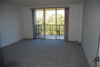 2699 Seville Blvd in Clearwater, FL - Building Photo - Building Photo
