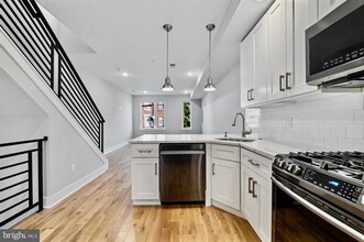 1710 N 25th St in Philadelphia, PA - Building Photo - Interior Photo