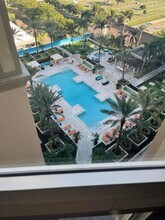 550 Okeechobee Blvd in West Palm Beach, FL - Building Photo - Building Photo