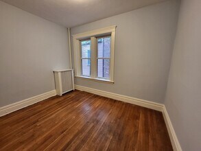 11 Wellman St, Unit 1 in Brookline, MA - Building Photo - Building Photo
