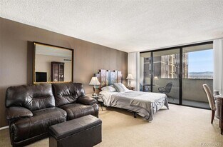 1020 15th St, Unit 17M in Denver, CO - Building Photo