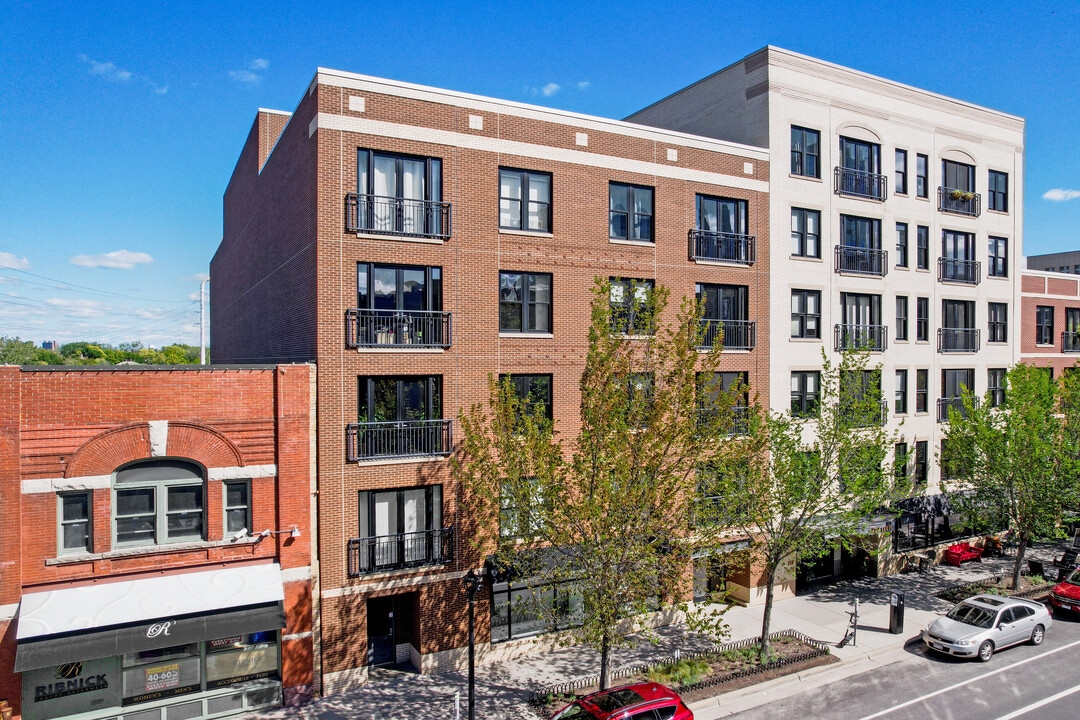 Cooks Of Crocus Hill in Minneapolis, MN - Building Photo