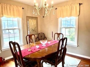 9 F Riverview Dr in East Windsor, CT - Foto de edificio - Building Photo