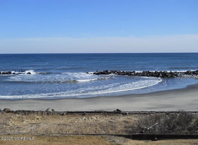 2 Ocean Ct in Long Branch, NJ - Building Photo - Building Photo