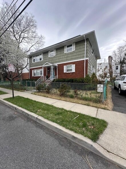 property at 739 Burnside St
