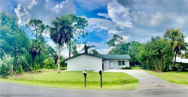 property at 932 Grogan Ave