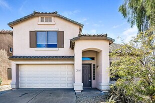 2531 W White Feather Ln in Phoenix, AZ - Building Photo