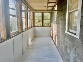 5 Magnus Ave, Unit 1 in Somerville, MA - Building Photo - Building Photo