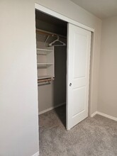 600 Van Wy in Grandview, WA - Building Photo - Building Photo