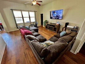 19600 Per Lange Pass in Manor, TX - Building Photo - Building Photo