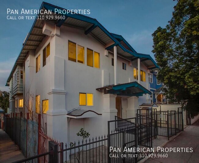 2765 W 8th St in Los Angeles, CA - Building Photo - Building Photo