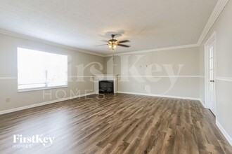 1237 Niagara Ln in Franklin, IN - Building Photo - Building Photo