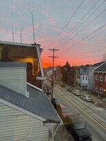 2201 Sarah St, Unit Apartment 3 in Pittsburgh, PA - Building Photo