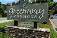 Greenway Commons Student Apartments in Boone, NC - Foto de edificio - Building Photo