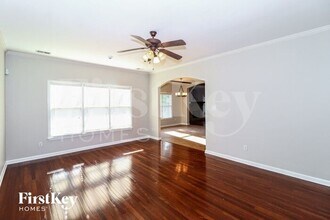 1323 Crossmont Cove in Cordova, TN - Foto de edificio - Building Photo