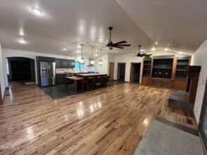 424 Roaring Creek Rd in Chuckey, TN - Building Photo - Building Photo