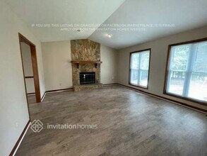 9082 Green Pines Ct in Douglasville, GA - Foto de edificio - Building Photo