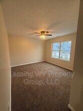 137 Christian Ct in Hurricane, WV - Building Photo - Building Photo