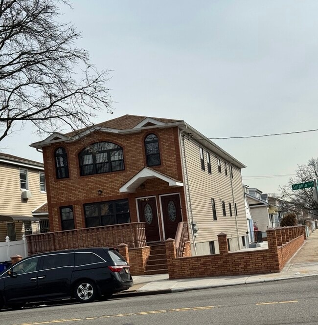 11945 Sutphin Blvd, Unit B, Unit B