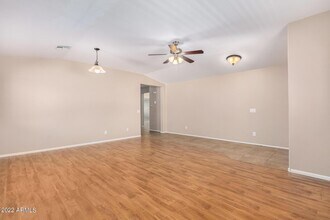 17556 W Bloomfield Rd in Surprise, AZ - Building Photo - Building Photo