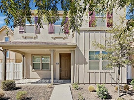 2263 S Agnes Ln in Gilbert, AZ - Building Photo