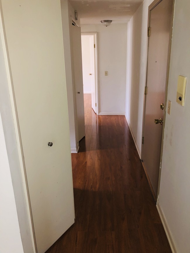 1471 Ashland Ave, Unit 8 in Des Plaines, IL - Building Photo - Building Photo