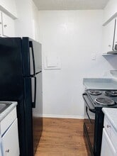 Villa del Sol Apartments in Fort Worth, TX - Building Photo - Building Photo