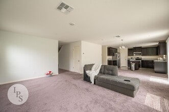661 9th St in Sanger, CA - Building Photo - Building Photo