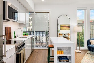 Shoresmith in Seattle, WA - Foto de edificio - Building Photo