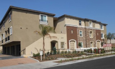 Cobblestone Apartments in Garden Grove, CA - Building Photo - Building Photo