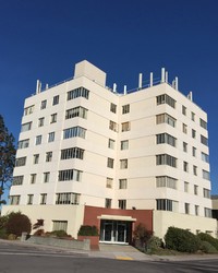 Medford Plaza Apartments in Medford, OR - Foto de edificio - Building Photo