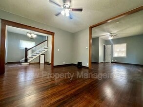 1201 Peach St in Lincoln, NE - Building Photo - Building Photo