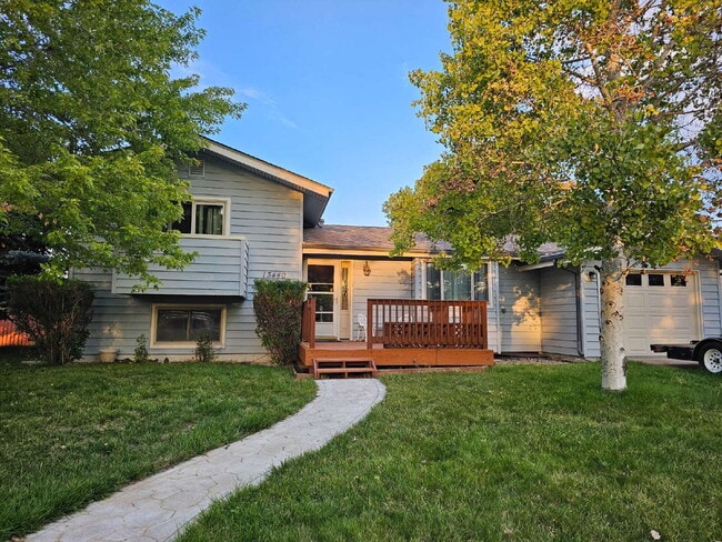 property at 13440 Green Cir