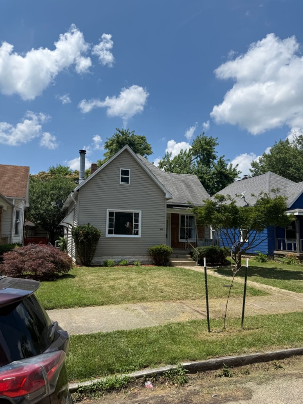 property at 435 S 18th St