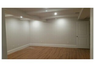 2044 Beacon St, Unit 2 in Waban, MA - Building Photo - Building Photo