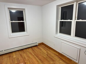 61-30 157th St in Queens, NY - Building Photo - Building Photo