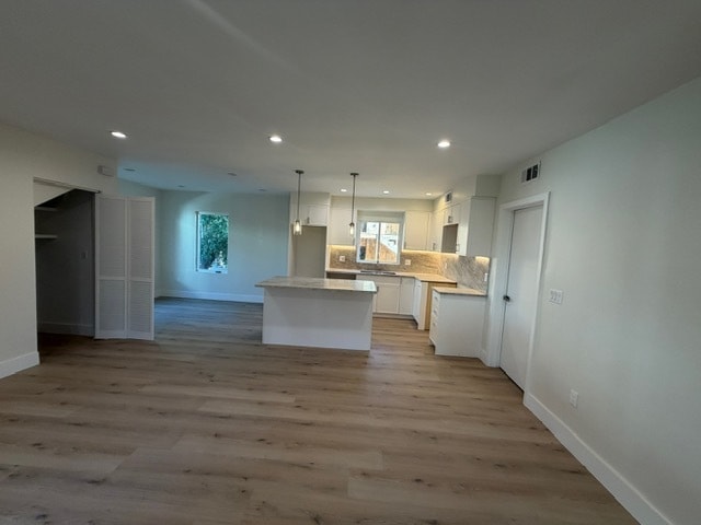 1546 S Ogden Dr in Los Angeles, CA - Foto de edificio - Building Photo