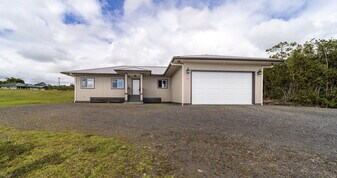 17-1002-1002 Kaihenui Pl in Kurtistown, HI - Building Photo