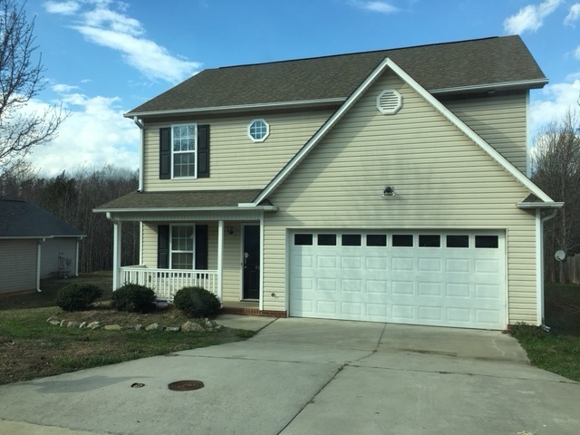 841 Winterside Ln in Winston-Salem, NC - Building Photo