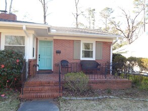 210 Wayne Dr in Wilmington, NC - Building Photo - Building Photo