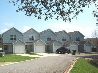 2269 Whitman Ln in Fort Walton Beach, FL - Building Photo