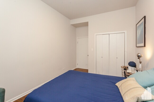 2209 W Race Ave in Chicago, IL - Building Photo - Building Photo