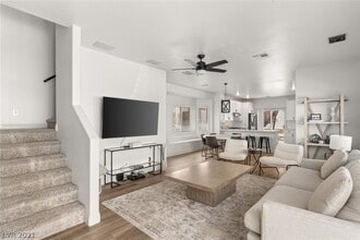 1165 Cottonwood Ranch Ct in Henderson, NV - Building Photo - Building Photo