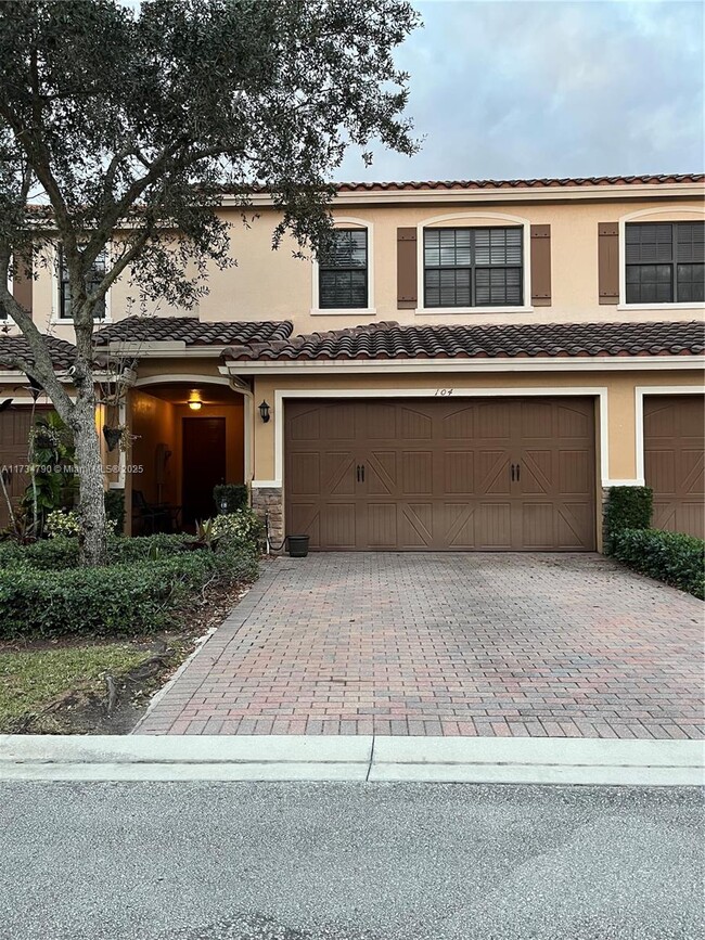 property at 104 Riverwalk Cir E