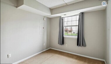 3005 Valley Dr in West Chester, PA - Building Photo - Building Photo