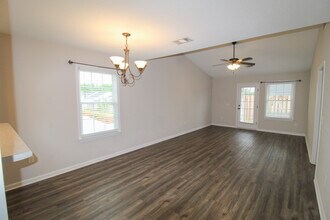 432 Andover Dr in Statesboro, GA - Building Photo - Building Photo