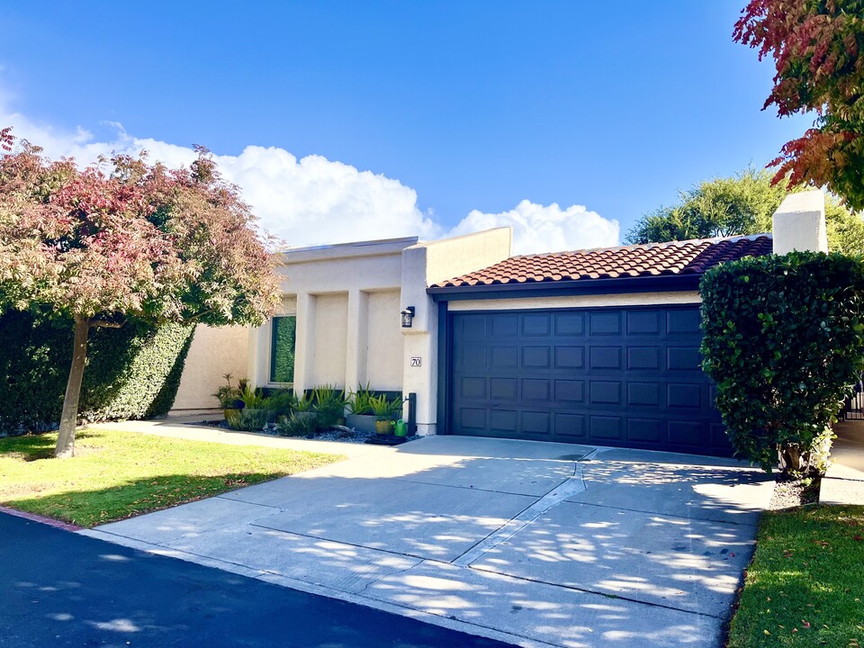 70 Contenta Ct in San Luis Obispo, CA - Building Photo