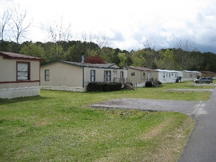 Weeping Willow MHP in Bowdon, GA - Building Photo - Building Photo